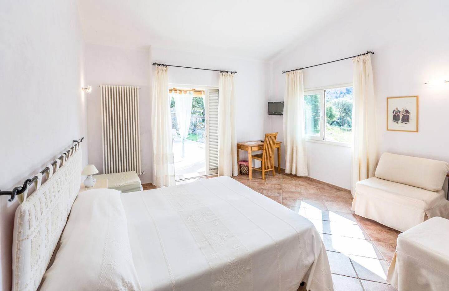 Lu Pastruccialeddu Hotel Arzachena Kültér fotó